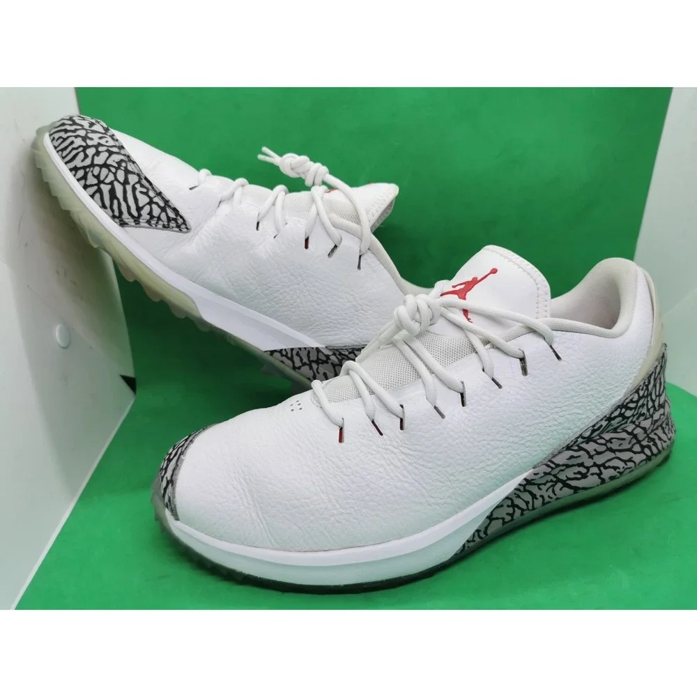 Jordan ADG Golf Shoes Mens Size 9 White Cement Elephant Spikeless AR7995-100